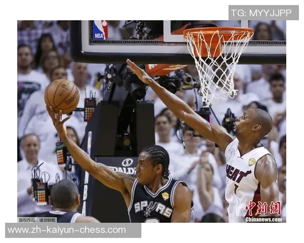 2013年NBA总决赛第六场热火逆转马刺的经典对决与历史瞬间回顾